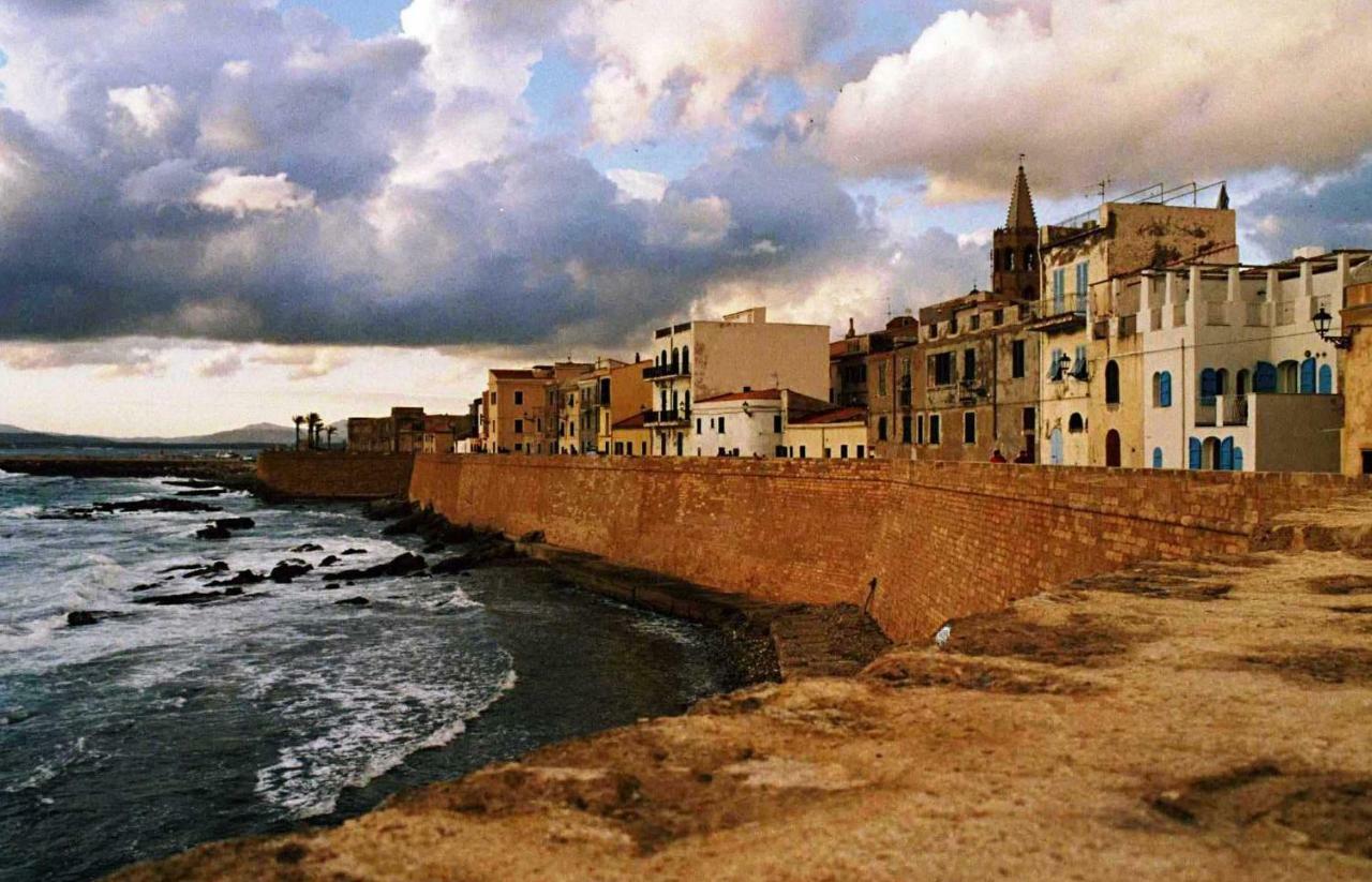 Light Blue Guest House Alghero Exteriör bild